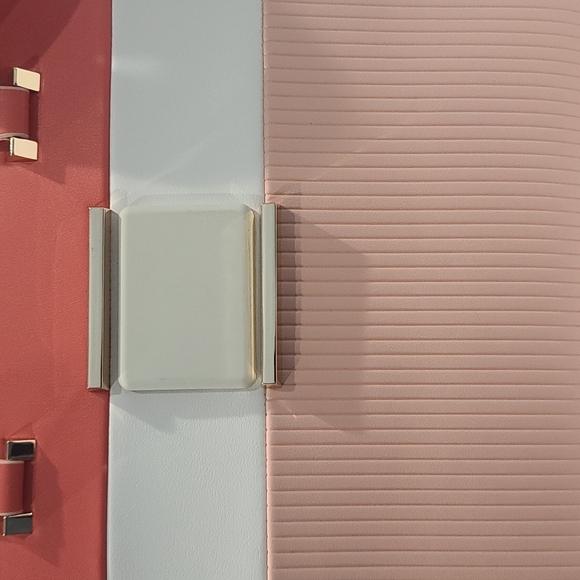 🆕Alessia Massimo Colorblock Top Handle Bag - Coral / White / Peach NWT's - Picture 10 of 14